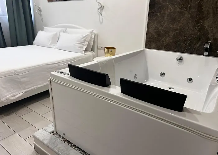 MERGELLINA AMORE e FANTASIA Napoli